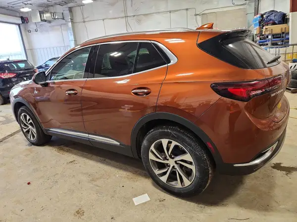 LRBFZNR46MD100717 2021 BUICK ENVISION - Image 2