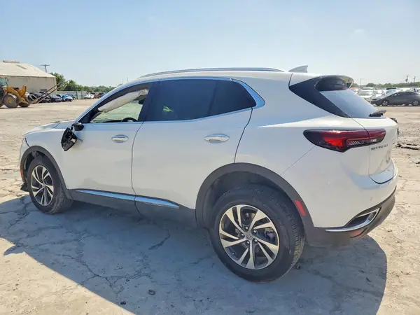 LRBFZNR46PD023643 2023 BUICK ENVISION - Image 2