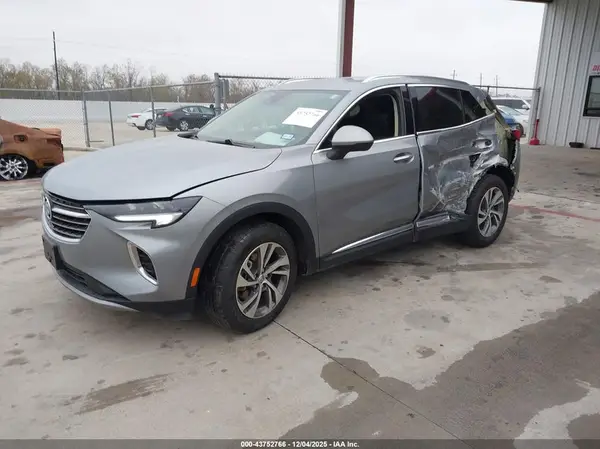LRBFZNR46PD074236 2023 BUICK ENVISION - Image 2