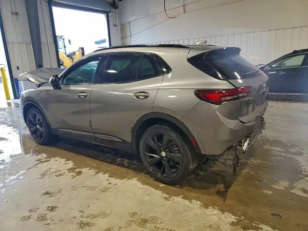 LRBFZNR47MD166838 2021 BUICK ENVISION - Image 2
