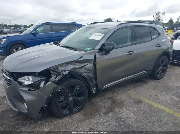 LRBFZNR47ND046426 2022 BUICK ENVISION - Image 2