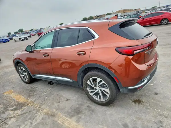 LRBFZNR47ND050928 2022 BUICK ENVISION - Image 2