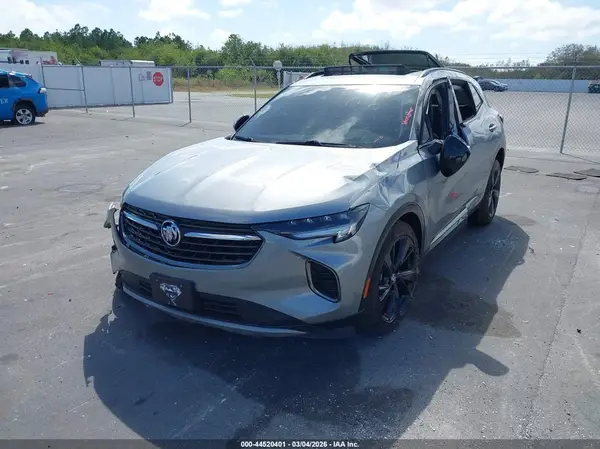 LRBFZNR47PD057168 2023 BUICK ENVISION - Image 2