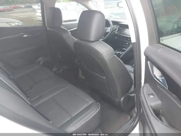 LRBFZNR47PD126943 2023 BUICK ENVISION - Image 8