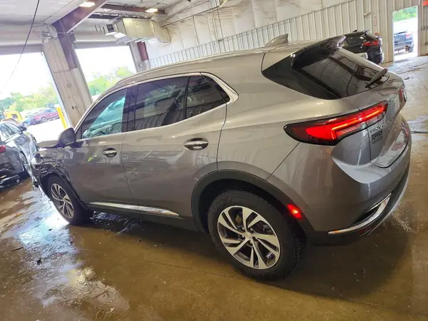 LRBFZNR48MD138126 2021 BUICK ENVISION - Image 2