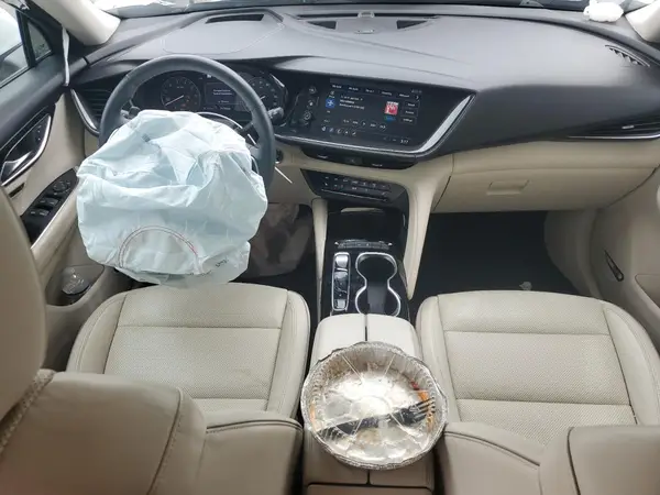 LRBFZNR48MD177380 2021 BUICK ENVISION - Image 8