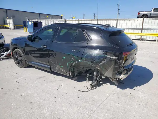 LRBFZNR48ND121702 2022 BUICK ENVISION - Image 2