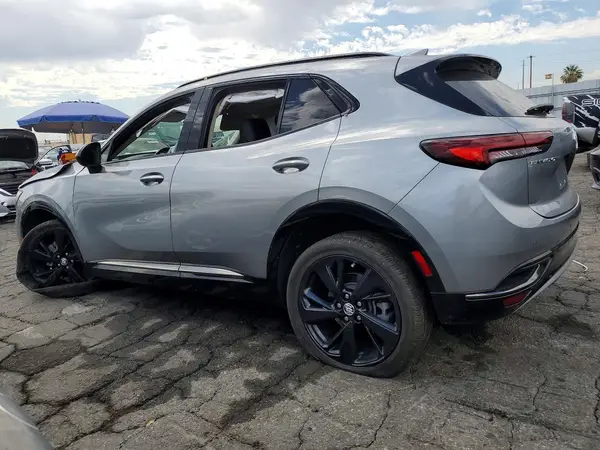 LRBFZNR48PD036247 2023 BUICK ENVISION - Image 2