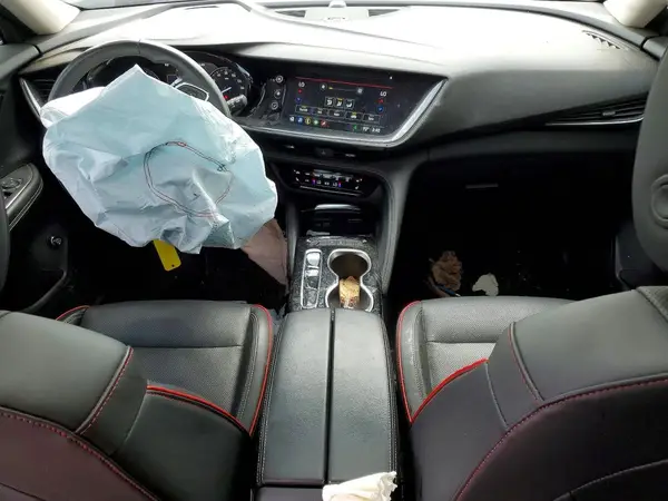 LRBFZNR48PD036247 2023 BUICK ENVISION - Image 8