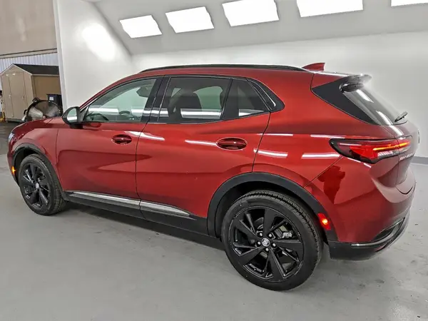 LRBFZNR48PD066378 2023 BUICK ENVISION - Image 2