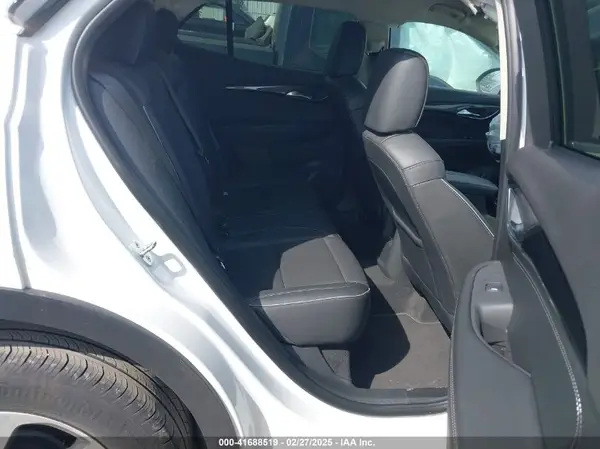 LRBFZNR48PD070401 2023 BUICK ENVISION - Image 8