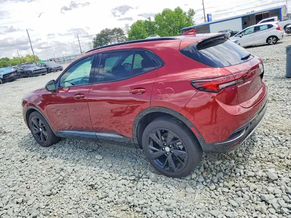 LRBFZNR4XMD112966 2021 BUICK ENVISION - Image 2