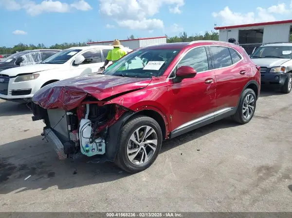 LRBFZNR4XPD026870 2023 BUICK ENVISION - Image 2