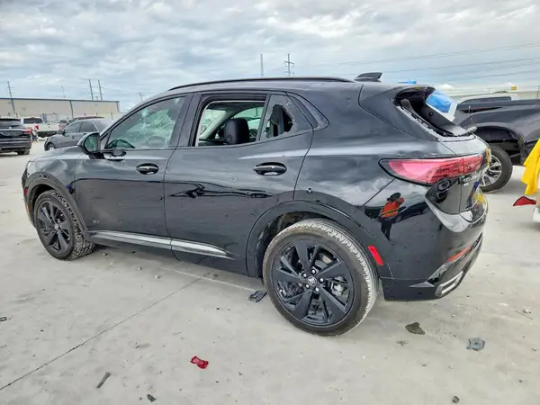 LRBFZPE40RD043035 2024 BUICK ENVISION - Image 2