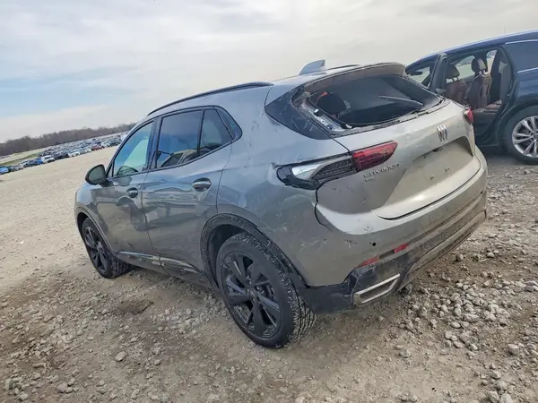 LRBFZPE44RD038601 2024 BUICK ENVISION - Image 2