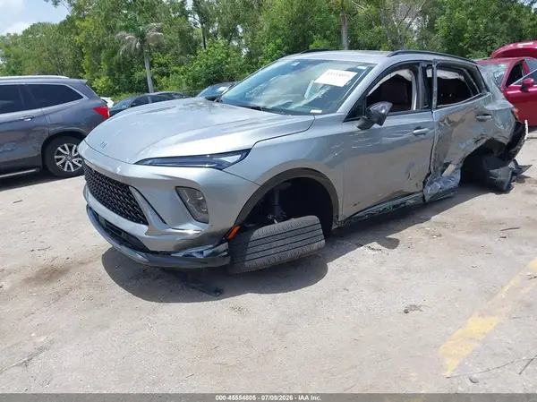 LRBFZPE44RD069234 2024 BUICK ENVISION - Image 2