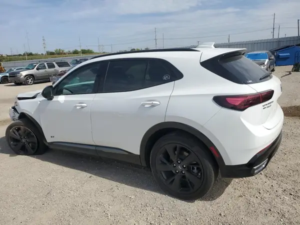 LRBFZPE45RD017921 2024 BUICK ENVISION - Image 2