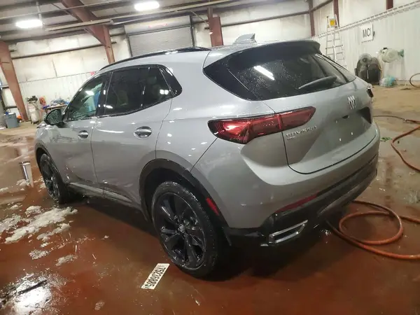 LRBFZPE45RD070506 2024 BUICK ENVISION - Image 2