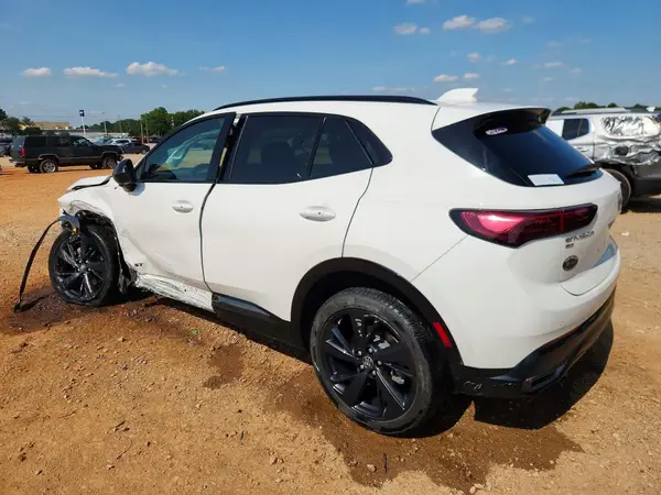 LRBFZPE46RD048580 2024 BUICK ENVISION - Image 2