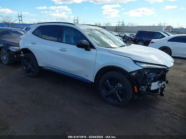 LRBFZPE49RD068791 2024 BUICK ENVISION - Image 1