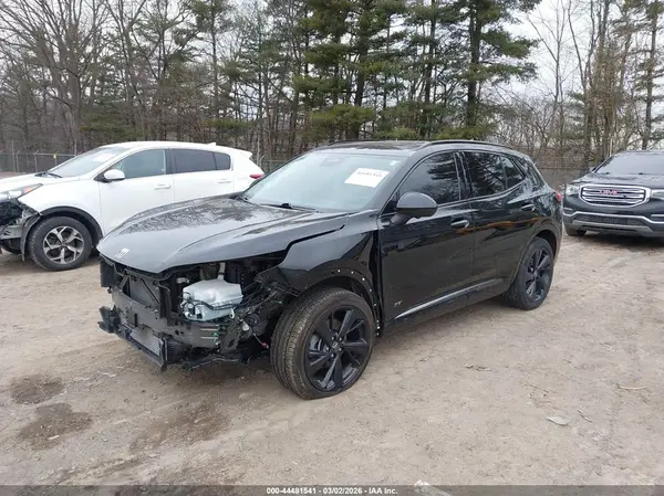 LRBFZPE4XRD022872 2024 BUICK ENVISION - Image 2