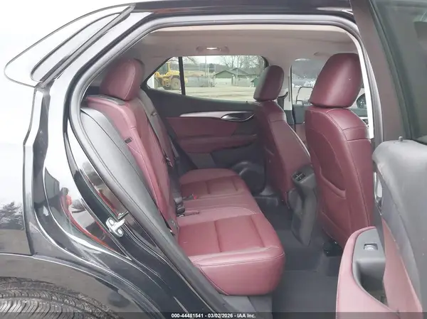 LRBFZPE4XRD022872 2024 BUICK ENVISION - Image 8