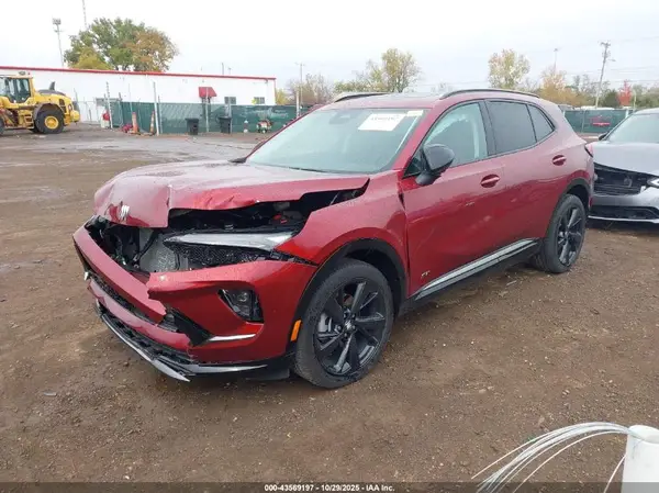 LRBFZPE4XRD023584 2024 BUICK ENVISION - Image 2