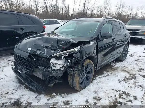 LRBFZPE4XRD037999 2024 BUICK ENVISION - Image 2