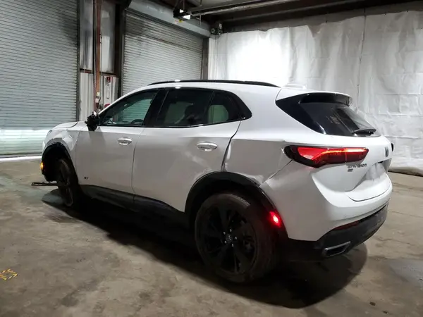 LRBFZPE4XRD074325 2024 BUICK ENVISION - Image 2