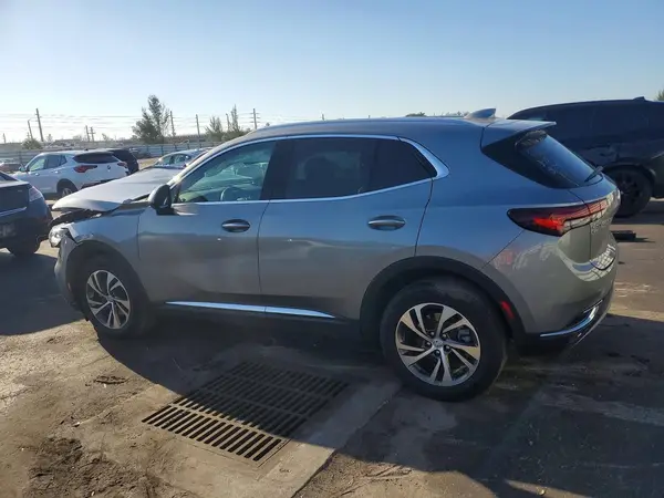 LRBFZPR40PD181245 2023 BUICK ENVISION - Image 2