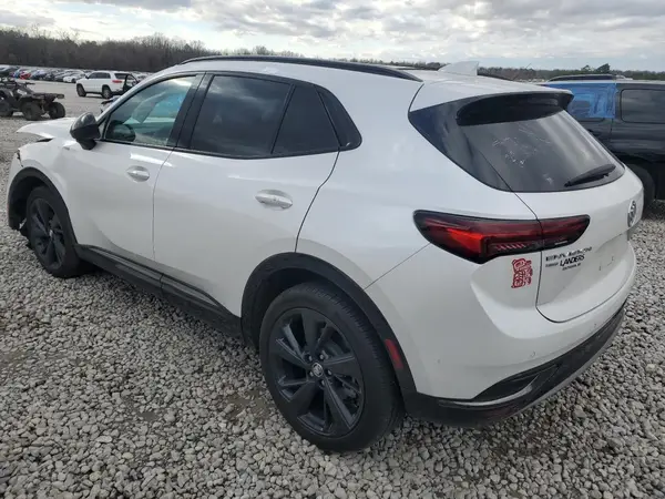 LRBFZPR40PD194724 2023 BUICK ENVISION - Image 2