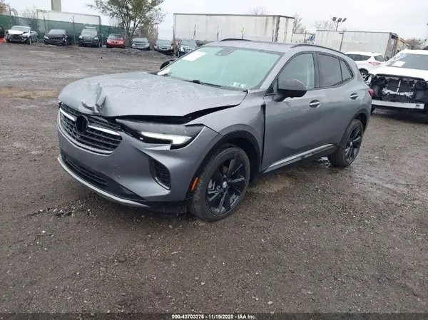 LRBFZPR41MD122457 2021 BUICK ENVISION - Image 2