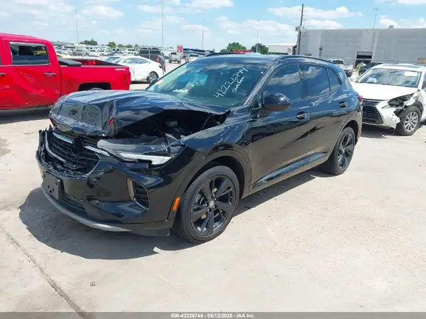 LRBFZPR41PD183862 2023 BUICK ENVISION - Image 2