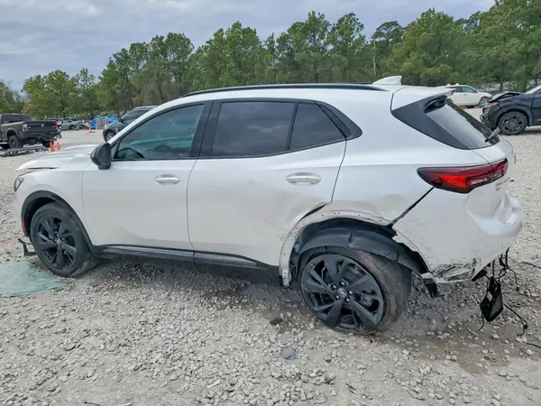 LRBFZPR41PD184896 2023 BUICK ENVISION - Image 2