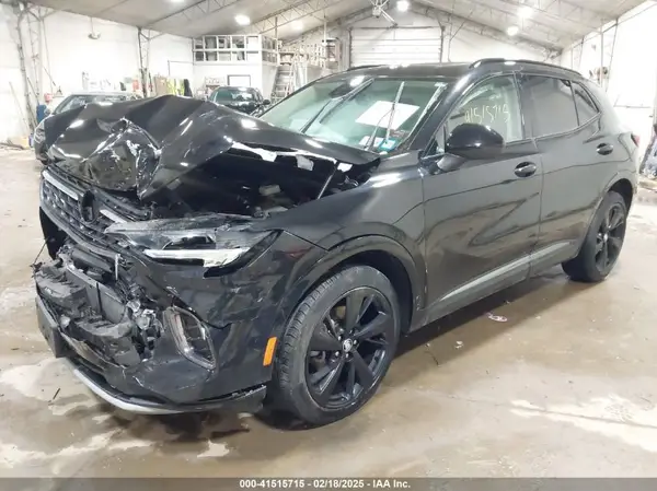 LRBFZPR41PD188317 2023 BUICK ENVISION - Image 2