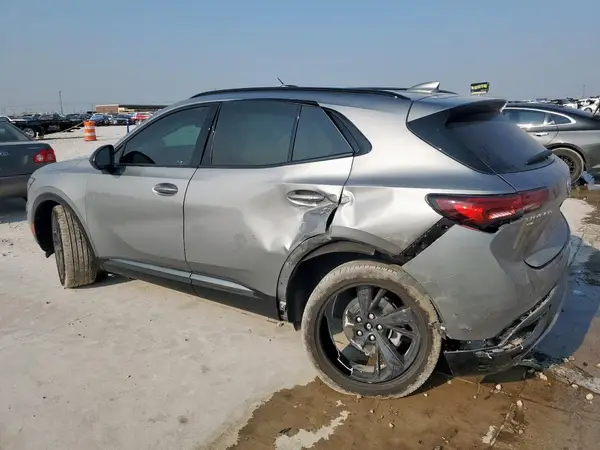 LRBFZPR41PD204354 2023 BUICK ENVISION - Image 2