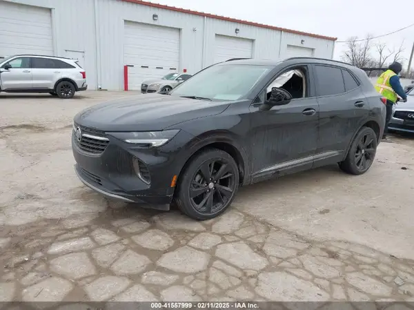 LRBFZPR42MD099979 2021 BUICK ENVISION - Image 2