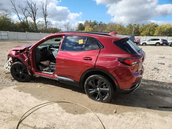 LRBFZPR42ND031411 2022 BUICK ENVISION - Image 2