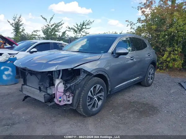 LRBFZPR42PD211247 2023 BUICK ENVISION - Image 2
