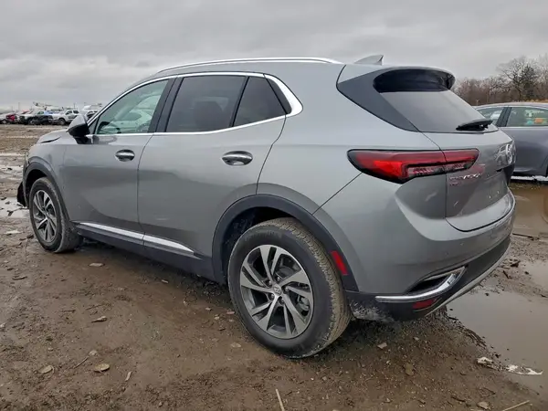 LRBFZPR42PD229523 2023 BUICK ENVISION - Image 2