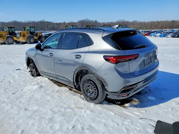 LRBFZPR43ND066412 2022 BUICK ENVISION - Image 2