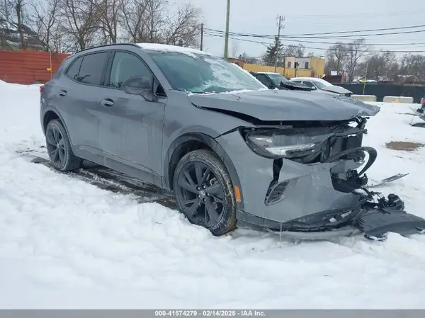 LRBFZPR43ND081511 2022 BUICK ENVISION - Image 1