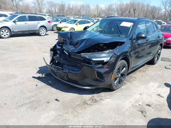 LRBFZPR43PD037074 2023 BUICK ENVISION - Image 2