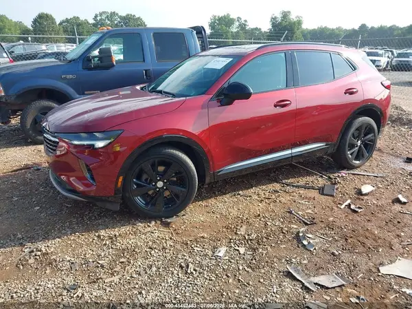 LRBFZPR44MD105829 2021 BUICK ENVISION - Image 2