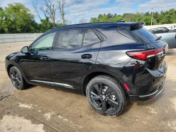 LRBFZPR44PD213551 2023 BUICK ENVISION - Image 2