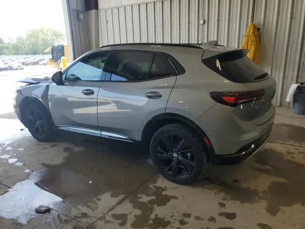 LRBFZPR44PD232083 2023 BUICK ENVISION - Image 2
