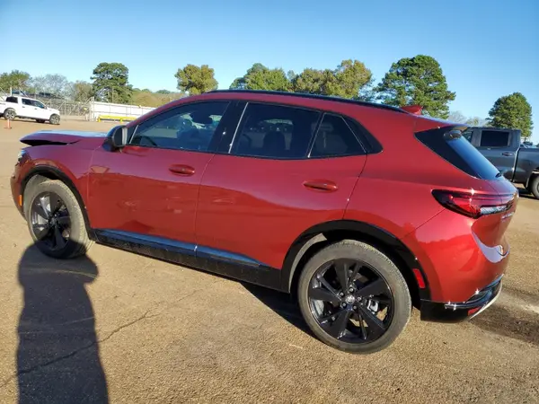 LRBFZPR45PD184545 2023 BUICK ENVISION - Image 2