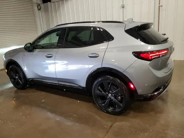 LRBFZPR45PD231539 2023 BUICK ENVISION - Image 2