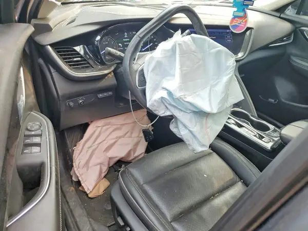LRBFZPR46MD124852 2021 BUICK ENVISION - Image 8