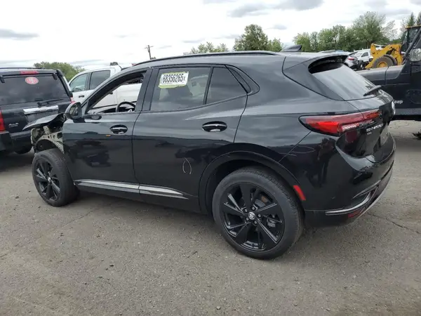 LRBFZPR46ND144942 2022 BUICK ENVISION - Image 2